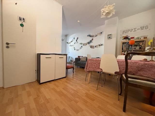 Prodej bytu 4+1 100 m², Wuppertal, Severní Porýní-Vestfálsko Prodej bytu 4+1 100 m², Wuppertal, Severní Porýní-Vestfálsko