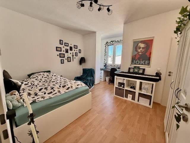 Prodej bytu 4+1 100 m², Wuppertal, Severní Porýní-Vestfálsko Prodej bytu 4+1 100 m², Wuppertal, Severní Porýní-Vestfálsko