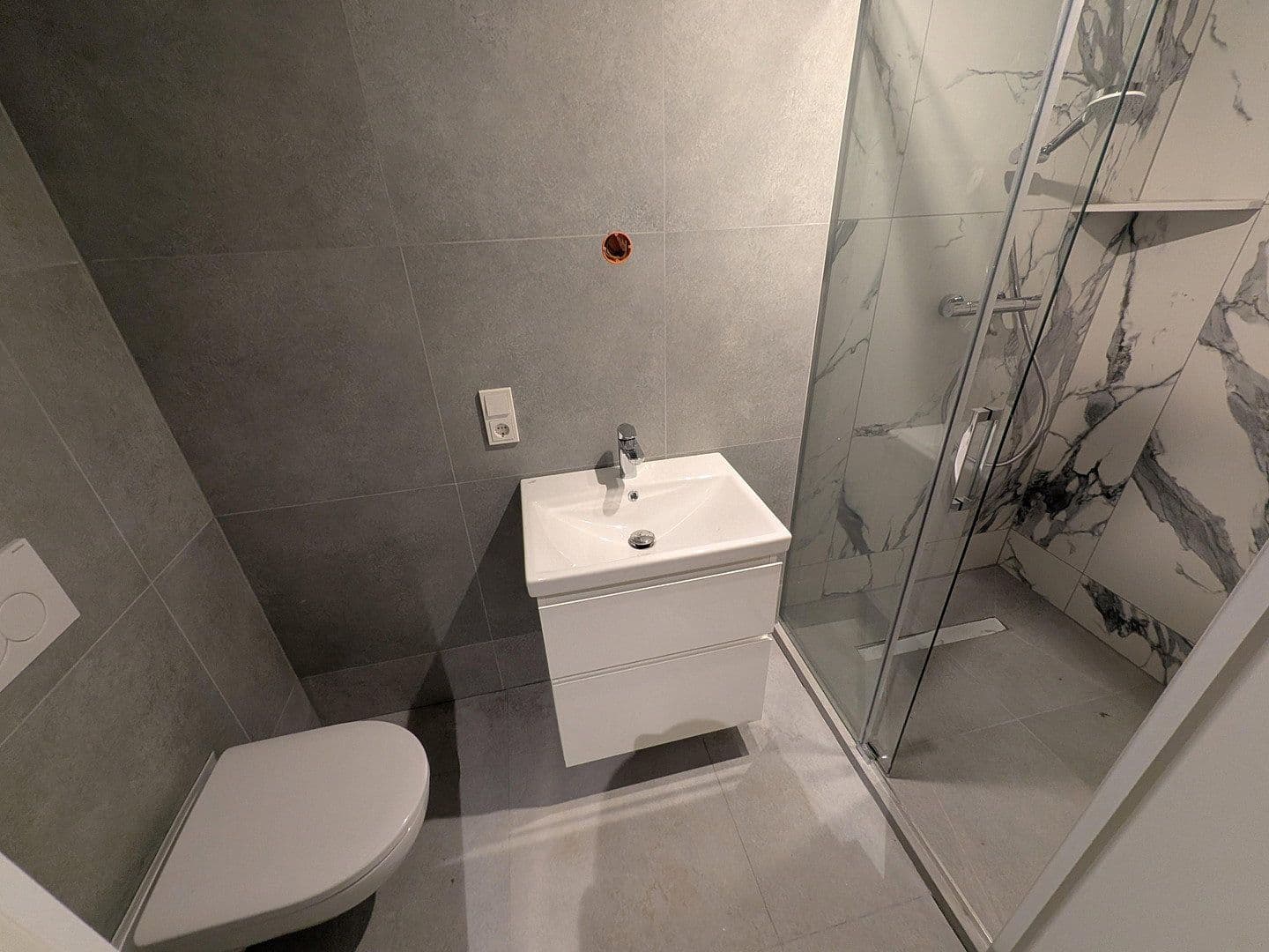 Pronájem bytu 2+kk 71 m², Schmidtstraße 8, Rüdesheim am Rhein, Hessen Pronájem bytu 2+kk 71 m², Schmidtstraße 8, Rüdesheim am Rhein, Hessen