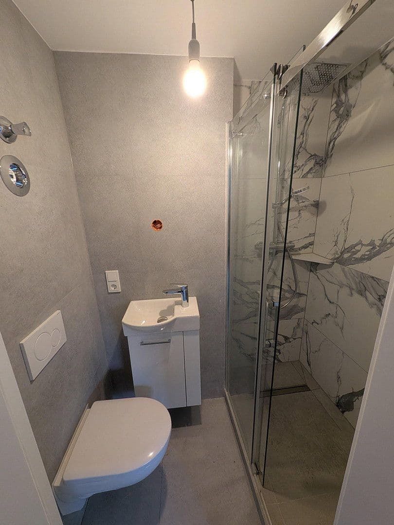 Pronájem bytu 2+kk 71 m², Schmidtstraße 8, Rüdesheim am Rhein, Hessen Pronájem bytu 2+kk 71 m², Schmidtstraße 8, Rüdesheim am Rhein, Hessen
