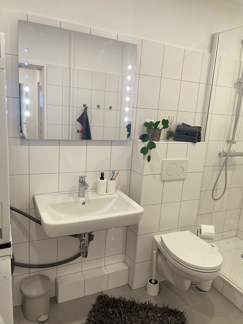 Pronájem bytu 5+1 120 m², Hamburg, Hamburg Pronájem bytu 5+1 120 m², Hamburg, Hamburg