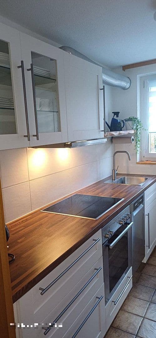 Prodej domu 145 m², pozemek 352 m², Herrenberg, Bádensko-Württembersko Prodej domu 145 m², pozemek 352 m², Herrenberg, Bádensko-Württembersko