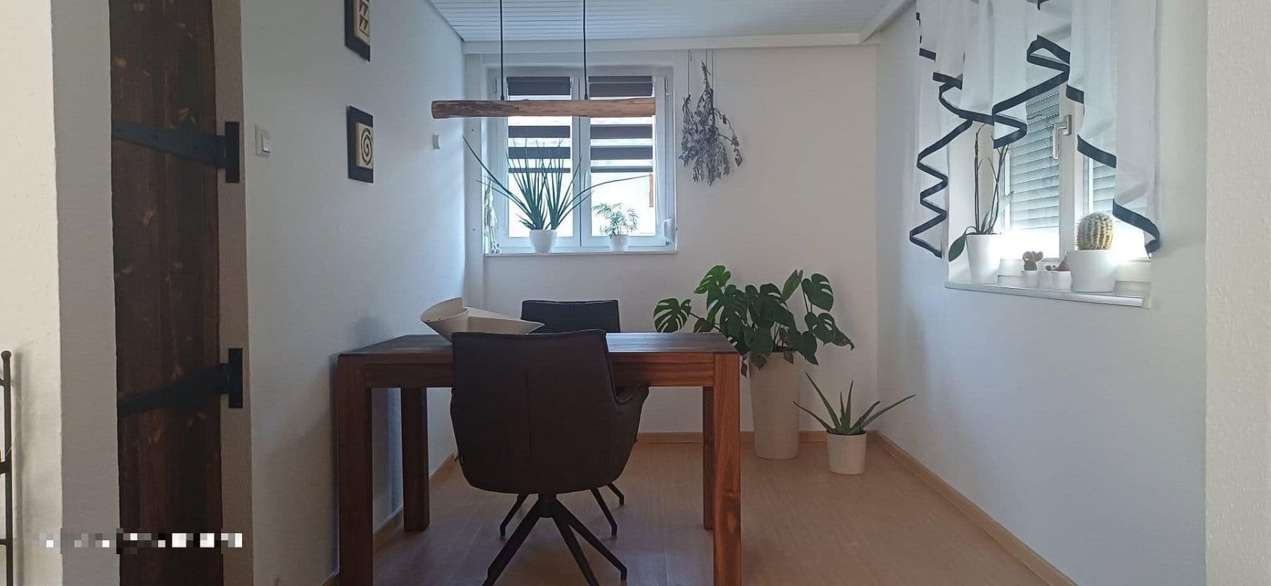 Prodej domu 145 m², pozemek 352 m², Herrenberg, Bádensko-Württembersko Prodej domu 145 m², pozemek 352 m², Herrenberg, Bádensko-Württembersko