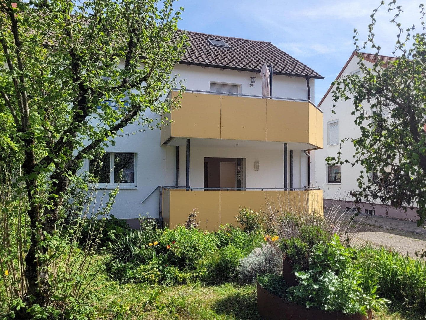 Prodej domu 145 m², pozemek 352 m², Herrenberg, Bádensko-Württembersko Prodej domu 145 m², pozemek 352 m², Herrenberg, Bádensko-Württembersko