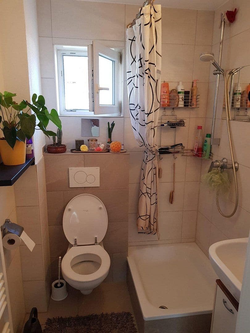 Prodej domu 145 m², pozemek 352 m², Herrenberg, Bádensko-Württembersko Prodej domu 145 m², pozemek 352 m², Herrenberg, Bádensko-Württembersko