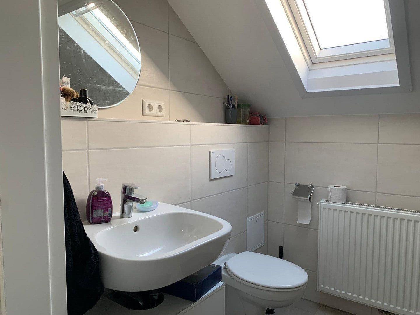 Prodej domu 145 m², pozemek 352 m², Herrenberg, Bádensko-Württembersko Prodej domu 145 m², pozemek 352 m², Herrenberg, Bádensko-Württembersko