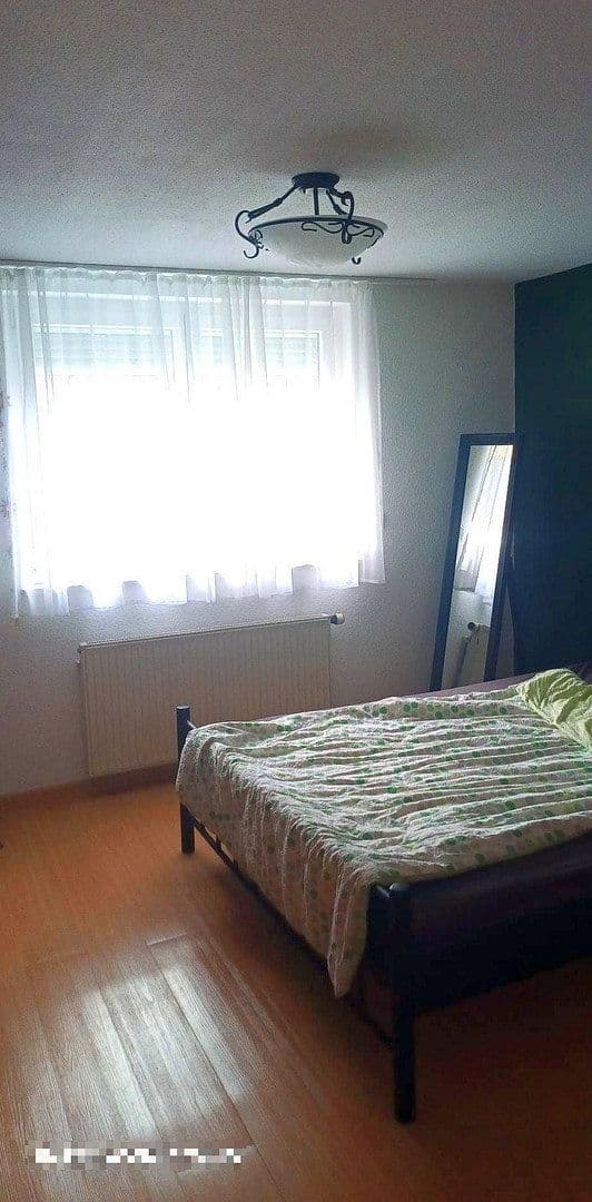 Prodej domu 145 m², pozemek 352 m², Herrenberg, Bádensko-Württembersko Prodej domu 145 m², pozemek 352 m², Herrenberg, Bádensko-Württembersko