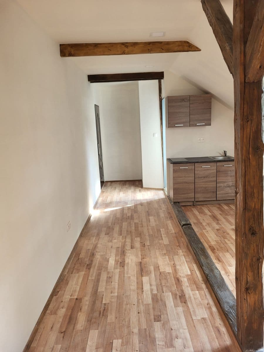 Pronájem bytu 1+kk 29 m², Průmyslová, Strančice, Středočeský kraj Pronájem bytu 1+kk 29 m², Průmyslová, Strančice, Středočeský kraj