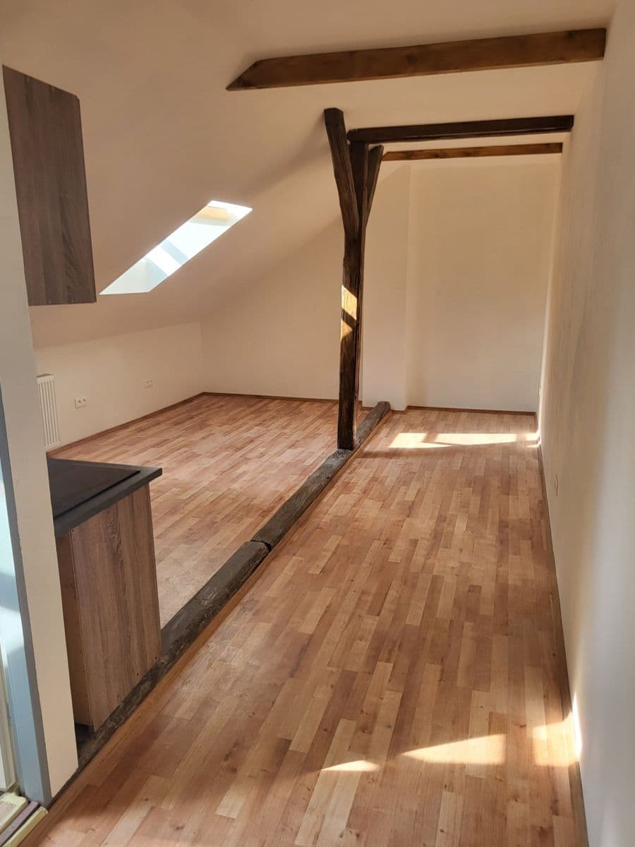 Pronájem bytu 1+kk 29 m², Průmyslová, Strančice, Středočeský kraj Pronájem bytu 1+kk 29 m², Průmyslová, Strančice, Středočeský kraj