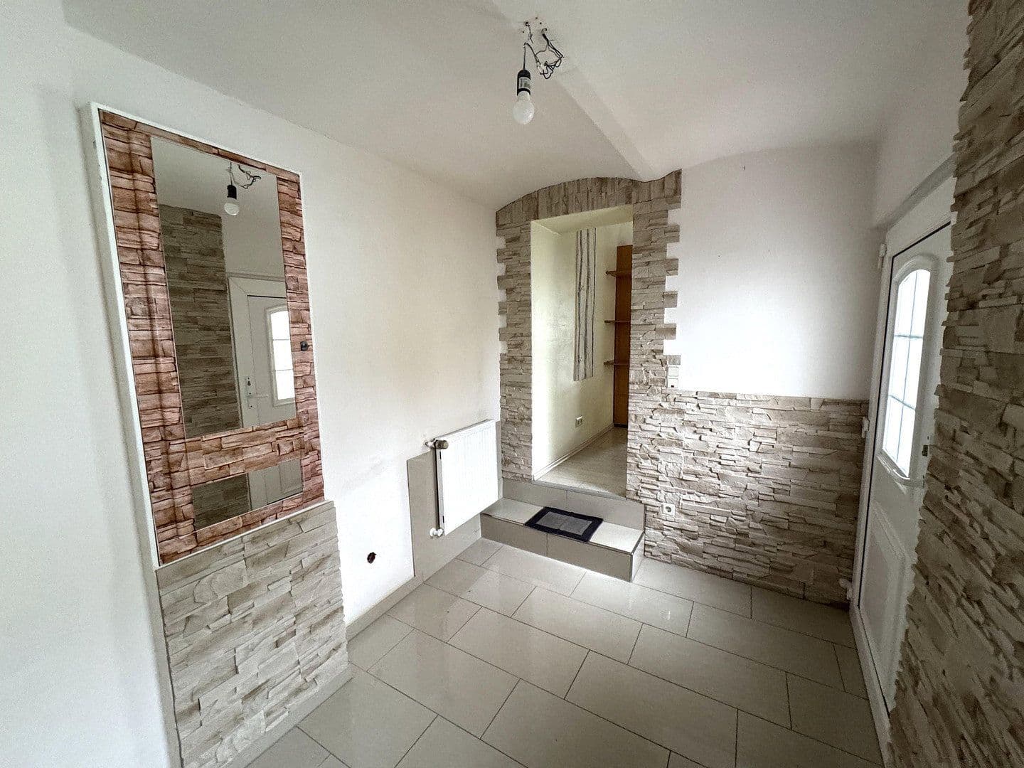 Prodej domu 124 m², pozemek 339 m², Karbachstr. 2, Neuwied, Porýní-Falc Prodej domu 124 m², pozemek 339 m², Karbachstr. 2, Neuwied, Porýní-Falc