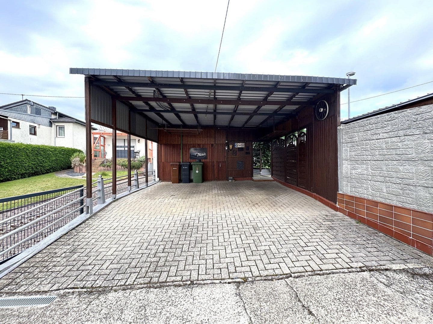 Prodej domu 124 m², pozemek 339 m², Karbachstr. 2, Neuwied, Porýní-Falc Prodej domu 124 m², pozemek 339 m², Karbachstr. 2, Neuwied, Porýní-Falc