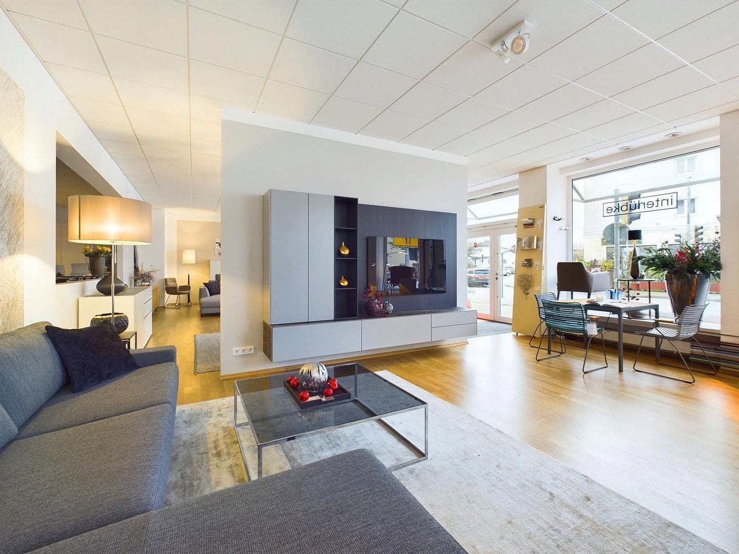 Prodej nebytového prostoru 281 m², Graflinger Str. 10, Deggendorf, Bavorsko Prodej nebytového prostoru 281 m², Graflinger Str. 10, Deggendorf, Bavorsko