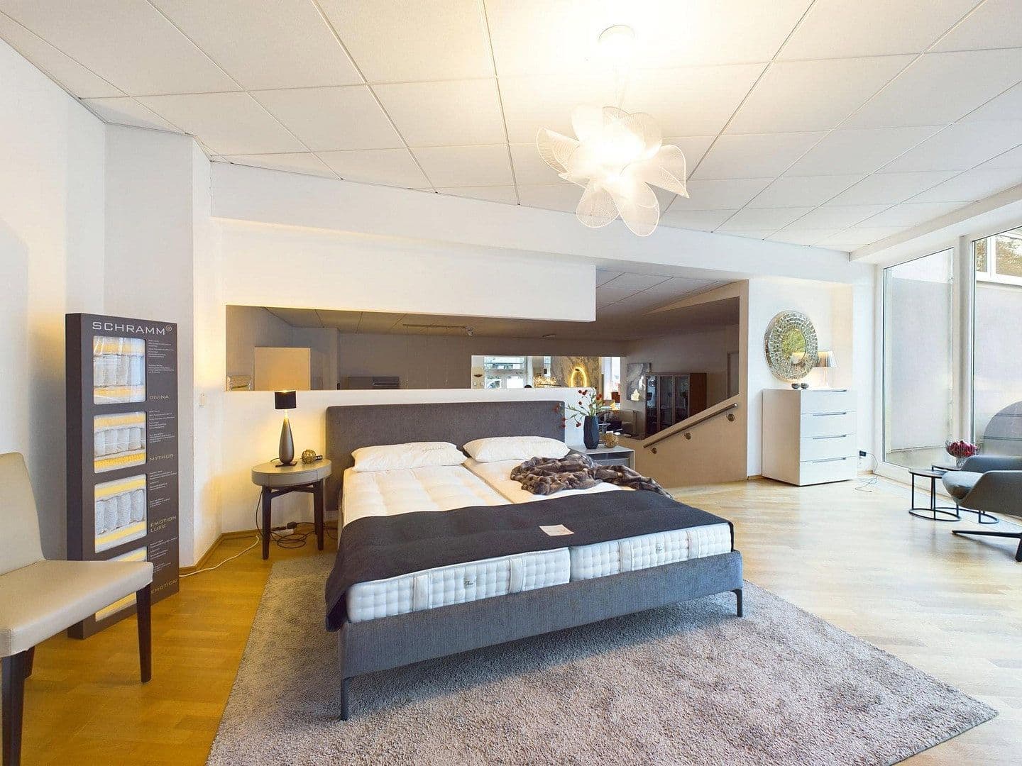Prodej nebytového prostoru 281 m², Graflinger Str. 10, Deggendorf, Bavorsko Prodej nebytového prostoru 281 m², Graflinger Str. 10, Deggendorf, Bavorsko
