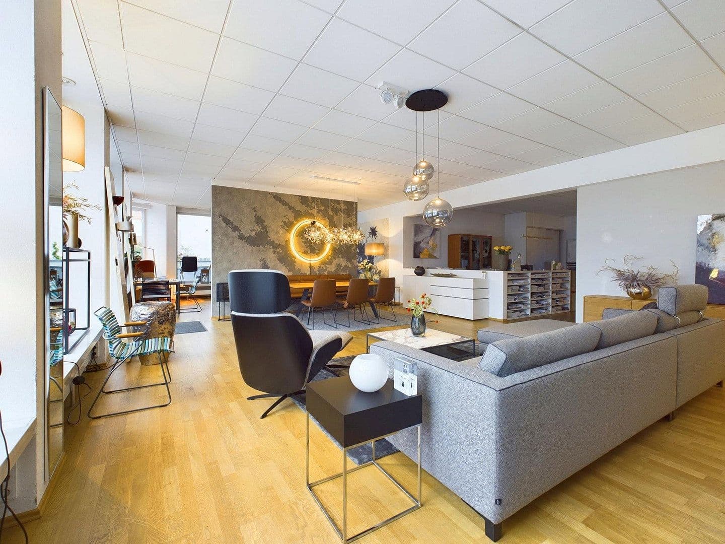 Prodej nebytového prostoru 281 m², Graflinger Str. 10, Deggendorf, Bavorsko Prodej nebytového prostoru 281 m², Graflinger Str. 10, Deggendorf, Bavorsko