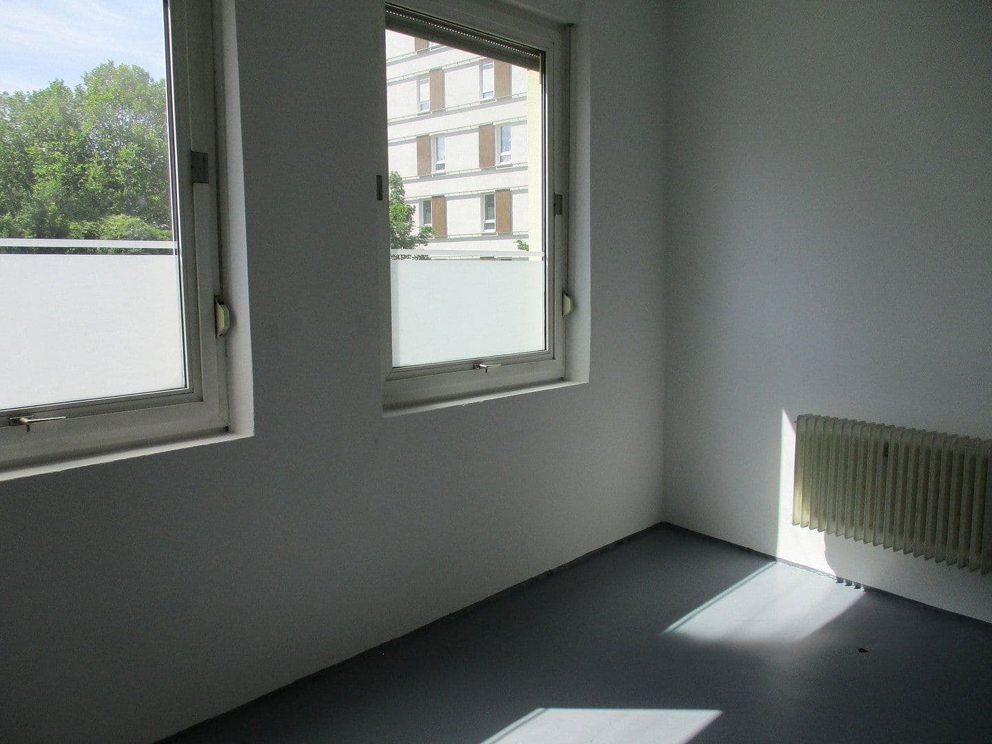 Pronájem kanceláře 115 m², Kaiserslautern, Porýní-Falc Pronájem kanceláře 115 m², Kaiserslautern, Porýní-Falc