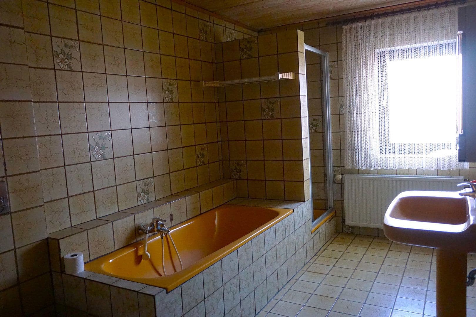 Prodej domu 162 m², pozemek 932 m², Bruchsal, Bádensko-Württembersko Prodej domu 162 m², pozemek 932 m², Bruchsal, Bádensko-Württembersko