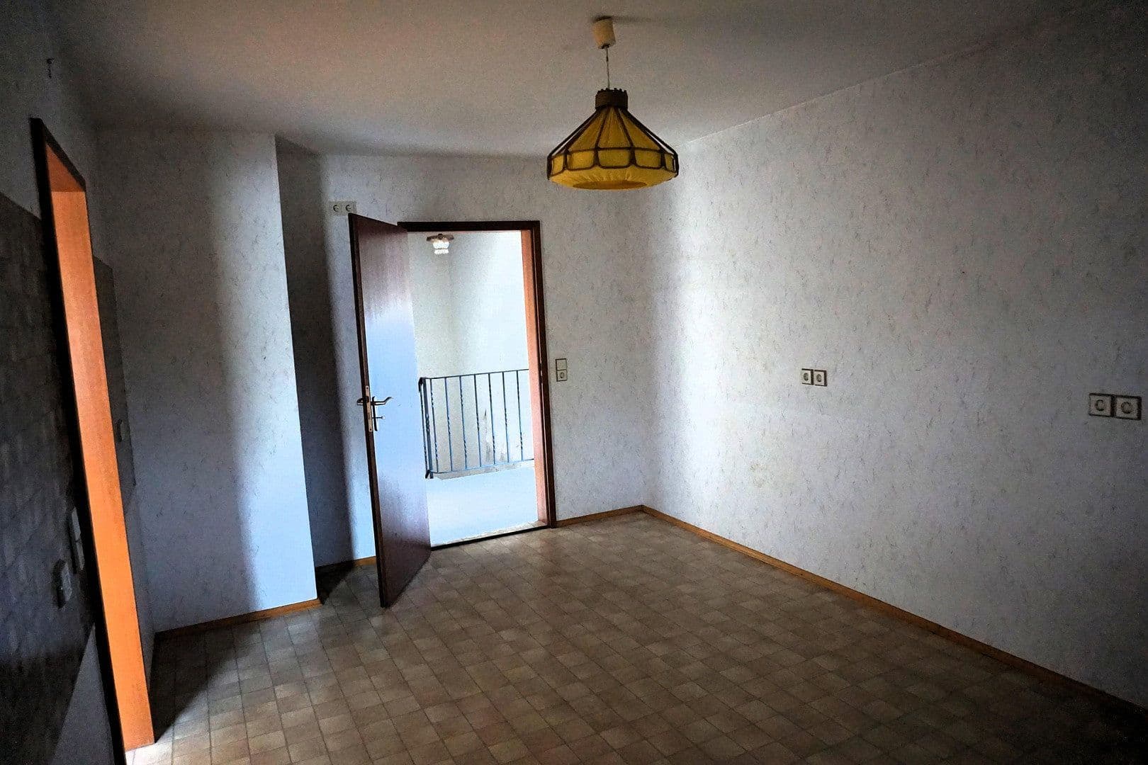 Prodej domu 162 m², pozemek 932 m², Bruchsal, Bádensko-Württembersko Prodej domu 162 m², pozemek 932 m², Bruchsal, Bádensko-Württembersko