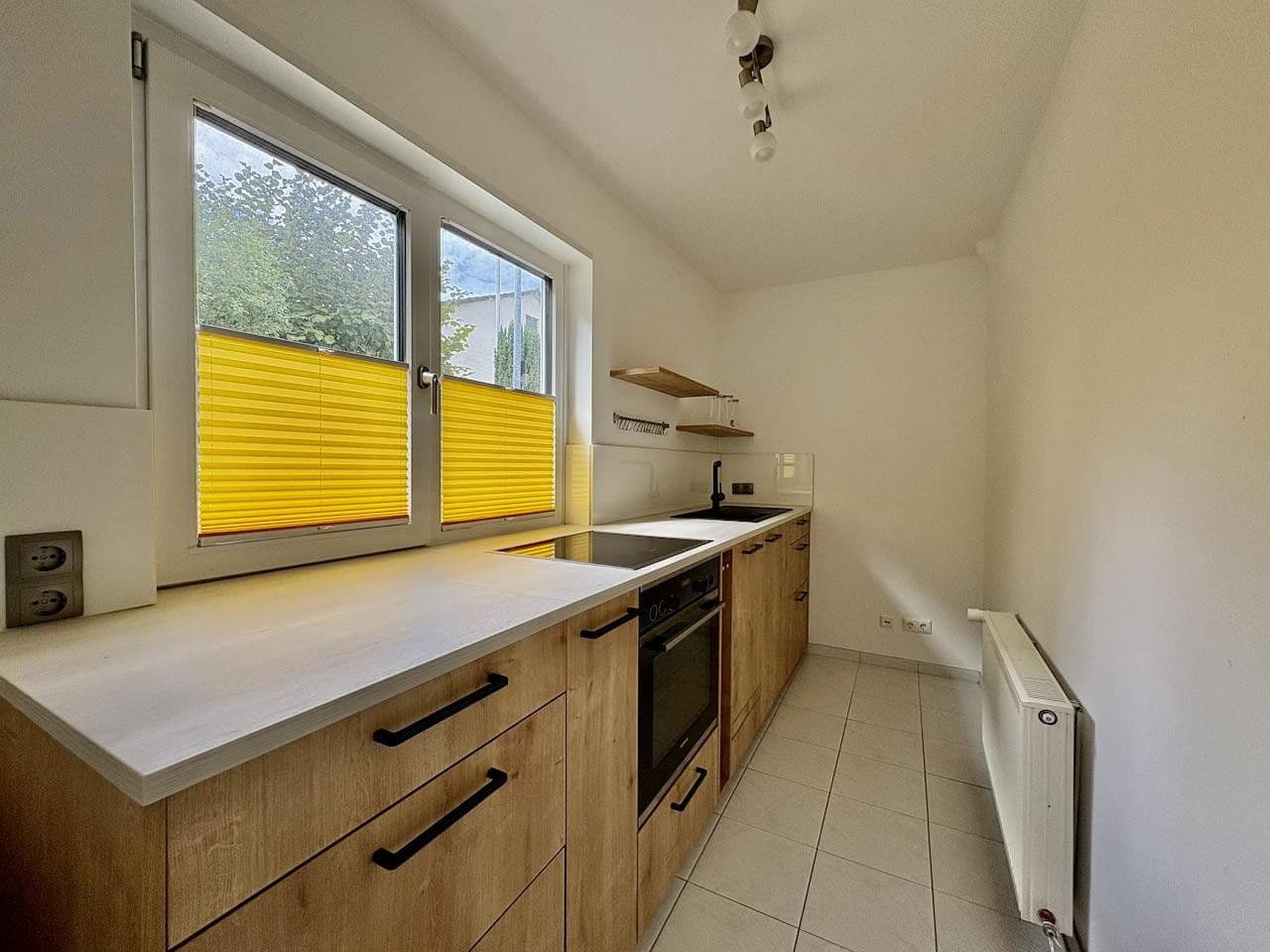 Prodej domu 203 m², pozemek 540 m², Markgröningen, Bádensko-Württembersko Prodej domu 203 m², pozemek 540 m², Markgröningen, Bádensko-Württembersko