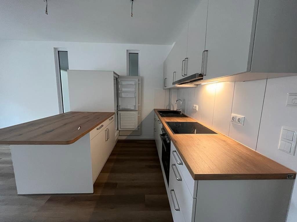 Pronájem bytu 4+1 115 m², Poststraße 1, Bienenbüttel, Dolní Sasko Pronájem bytu 4+1 115 m², Poststraße 1, Bienenbüttel, Dolní Sasko