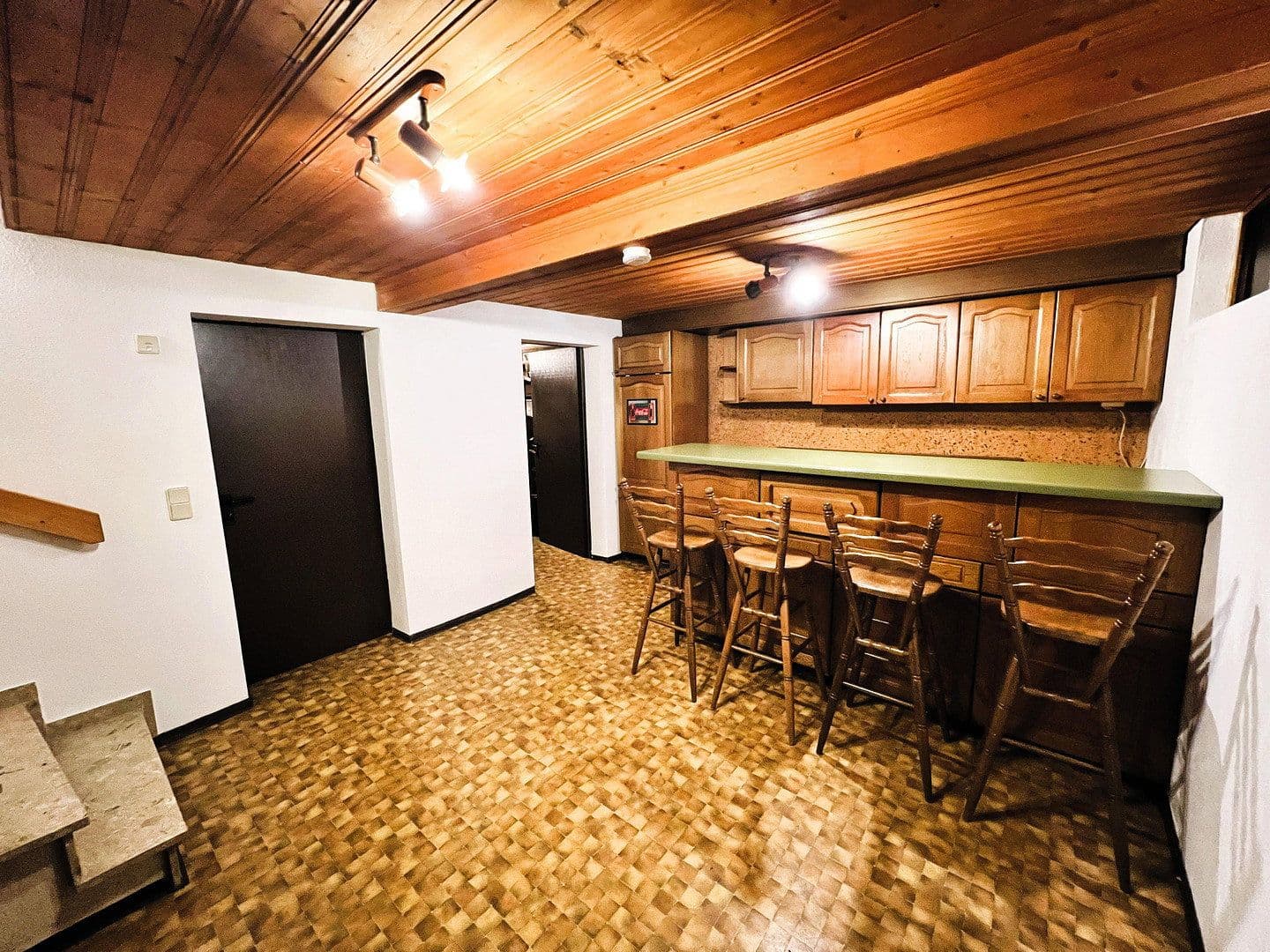 Prodej domu 151 m², pozemek 212 m², Schorndorf, Bádensko-Württembersko Prodej domu 151 m², pozemek 212 m², Schorndorf, Bádensko-Württembersko
