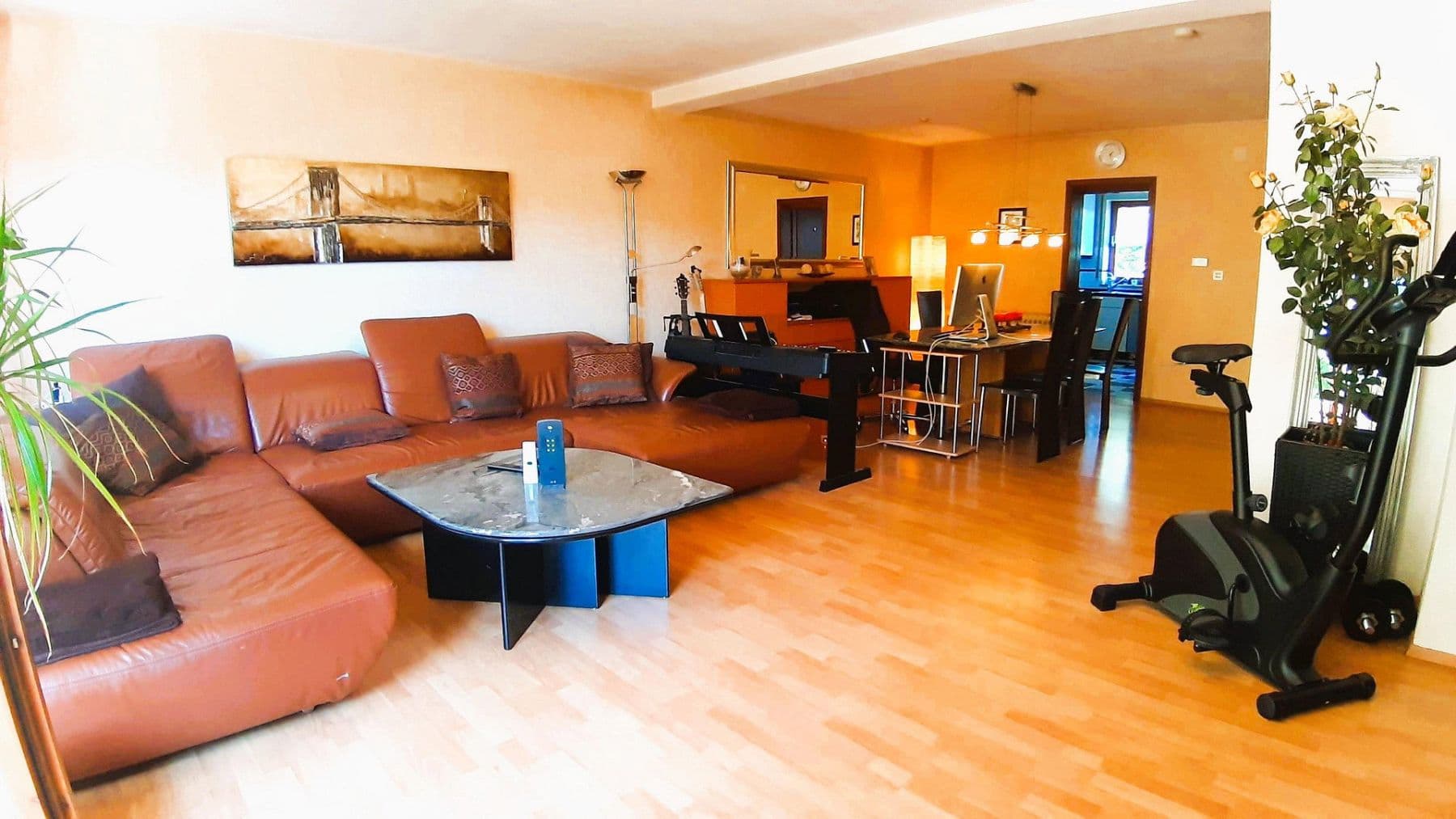 Prodej domu 151 m², pozemek 212 m², Schorndorf, Bádensko-Württembersko Prodej domu 151 m², pozemek 212 m², Schorndorf, Bádensko-Württembersko