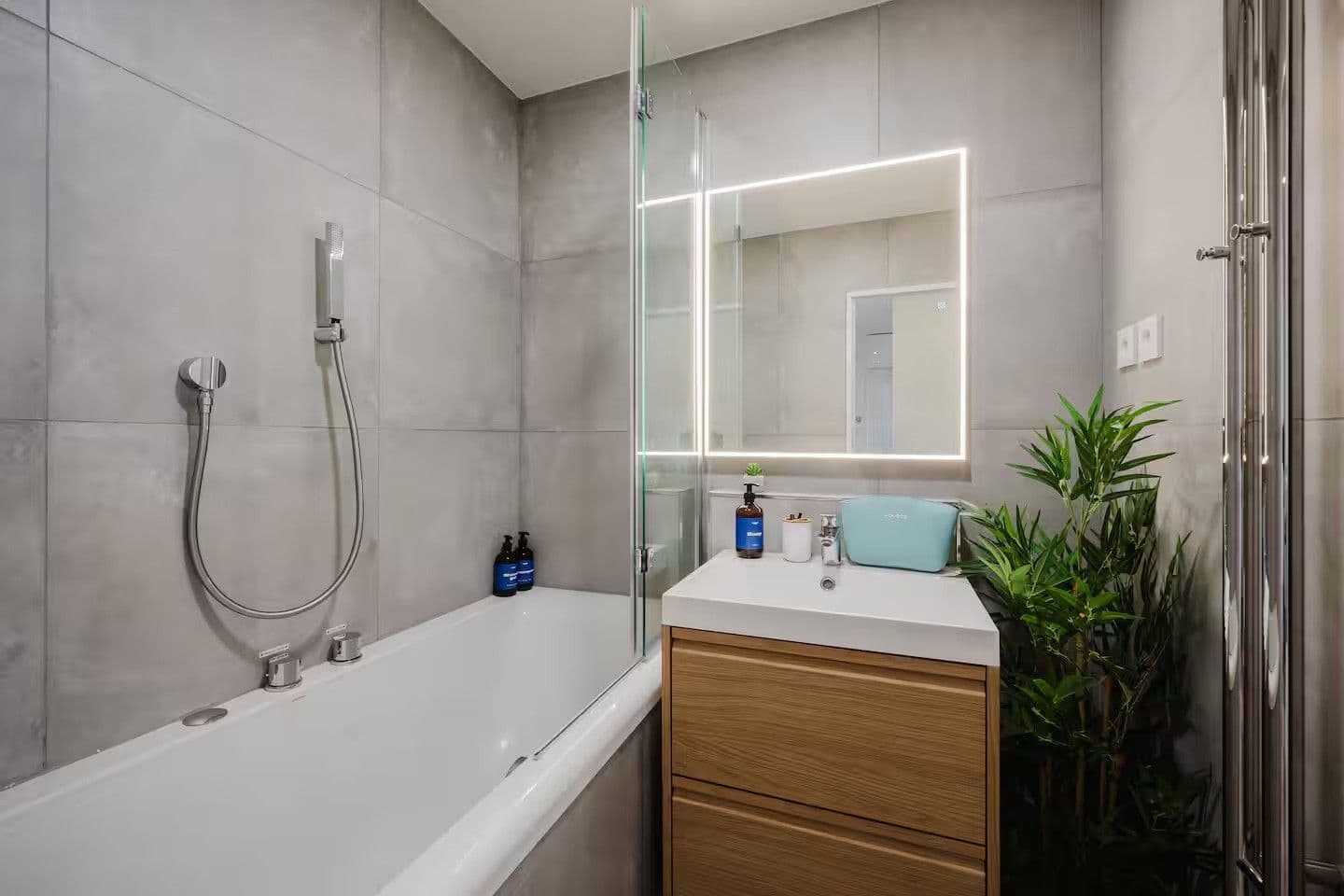 Pronájem bytu 3+kk 67 m², Bítovská, Praha, Praha Pronájem bytu 3+kk 67 m², Bítovská, Praha, Praha