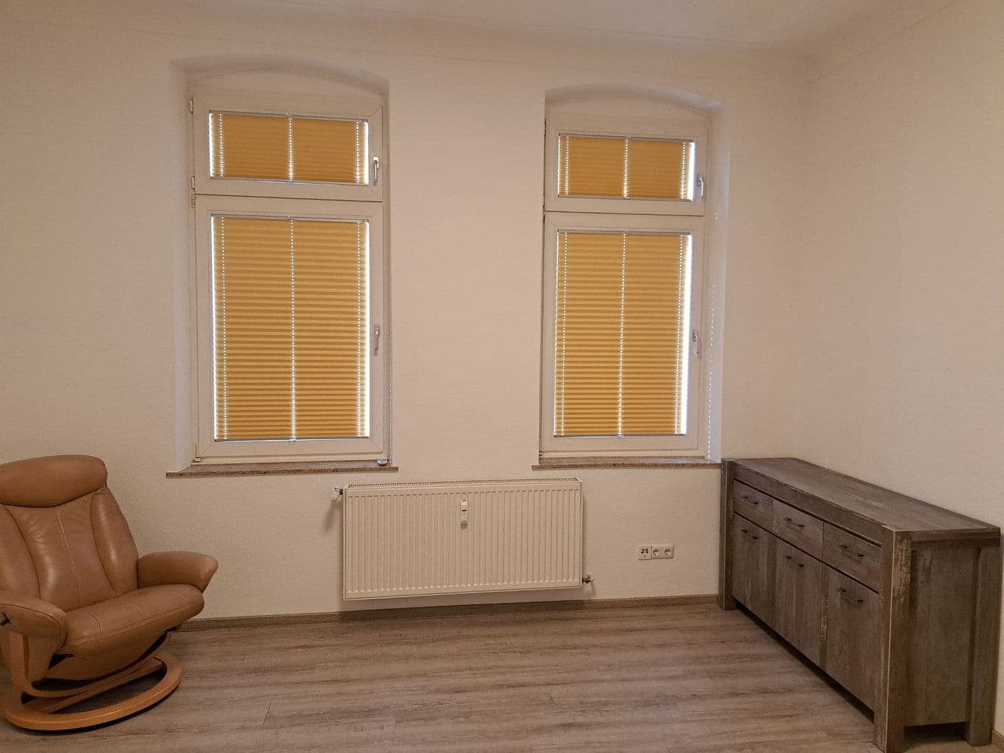 Pronájem bytu 2+1 40 m², Meerbusch, Severní Porýní-Vestfálsko Pronájem bytu 2+1 40 m², Meerbusch, Severní Porýní-Vestfálsko