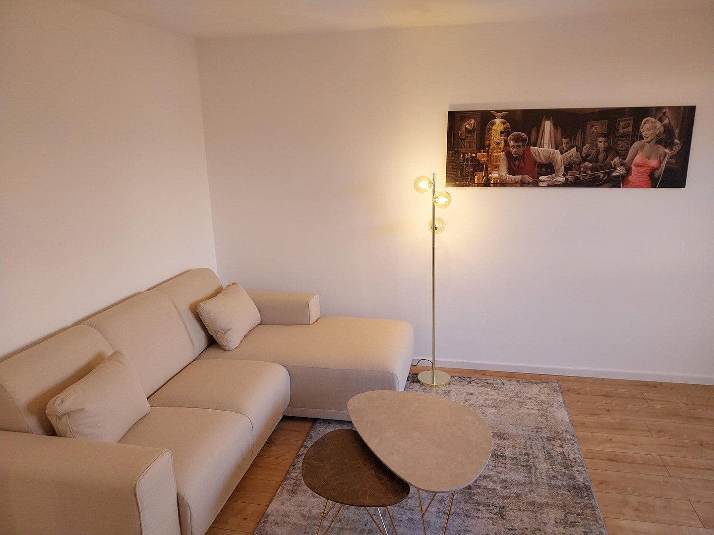 Pronájem bytu 3+1 76 m², Feldbergstraße 9, Frankfurt am Main, Hessen Pronájem bytu 3+1 76 m², Feldbergstraße 9, Frankfurt am Main, Hessen