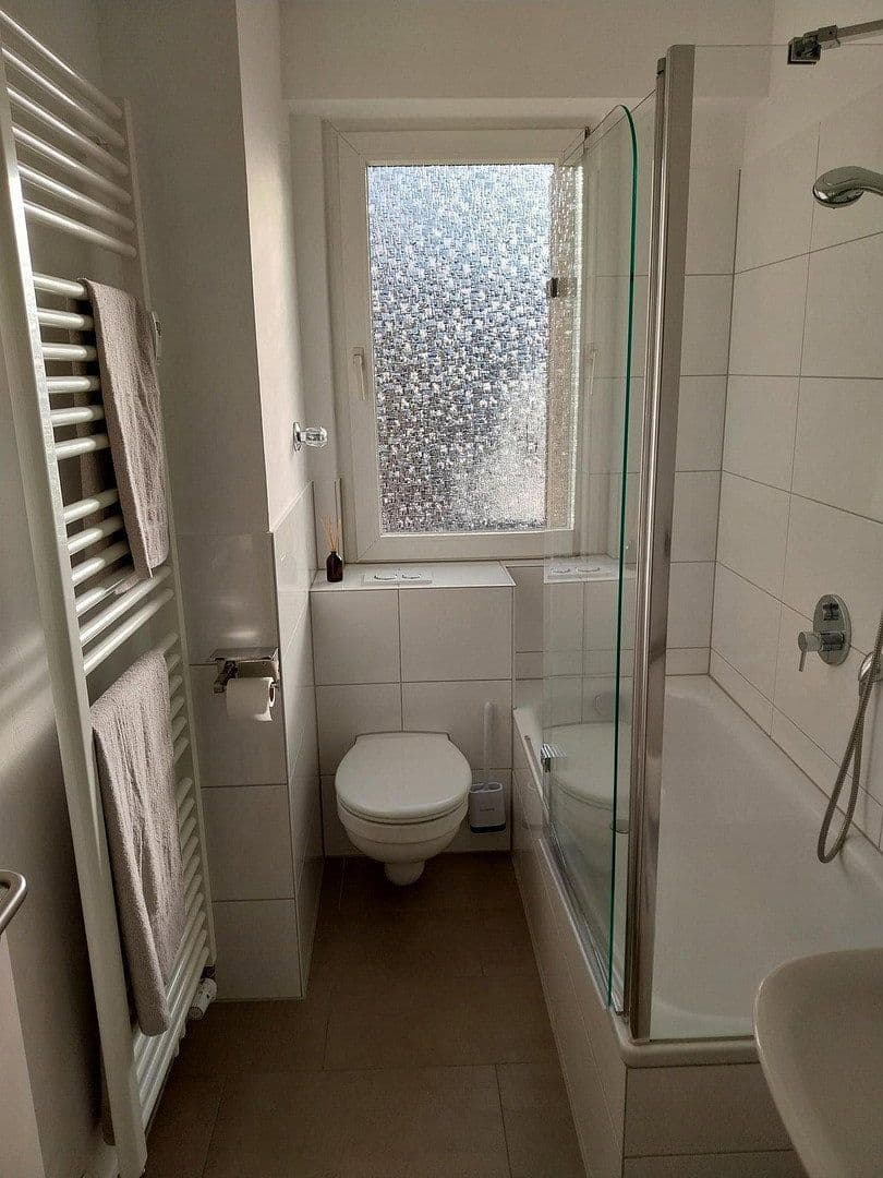Pronájem bytu 3+1 76 m², Feldbergstraße 9, Frankfurt am Main, Hessen Pronájem bytu 3+1 76 m², Feldbergstraße 9, Frankfurt am Main, Hessen
