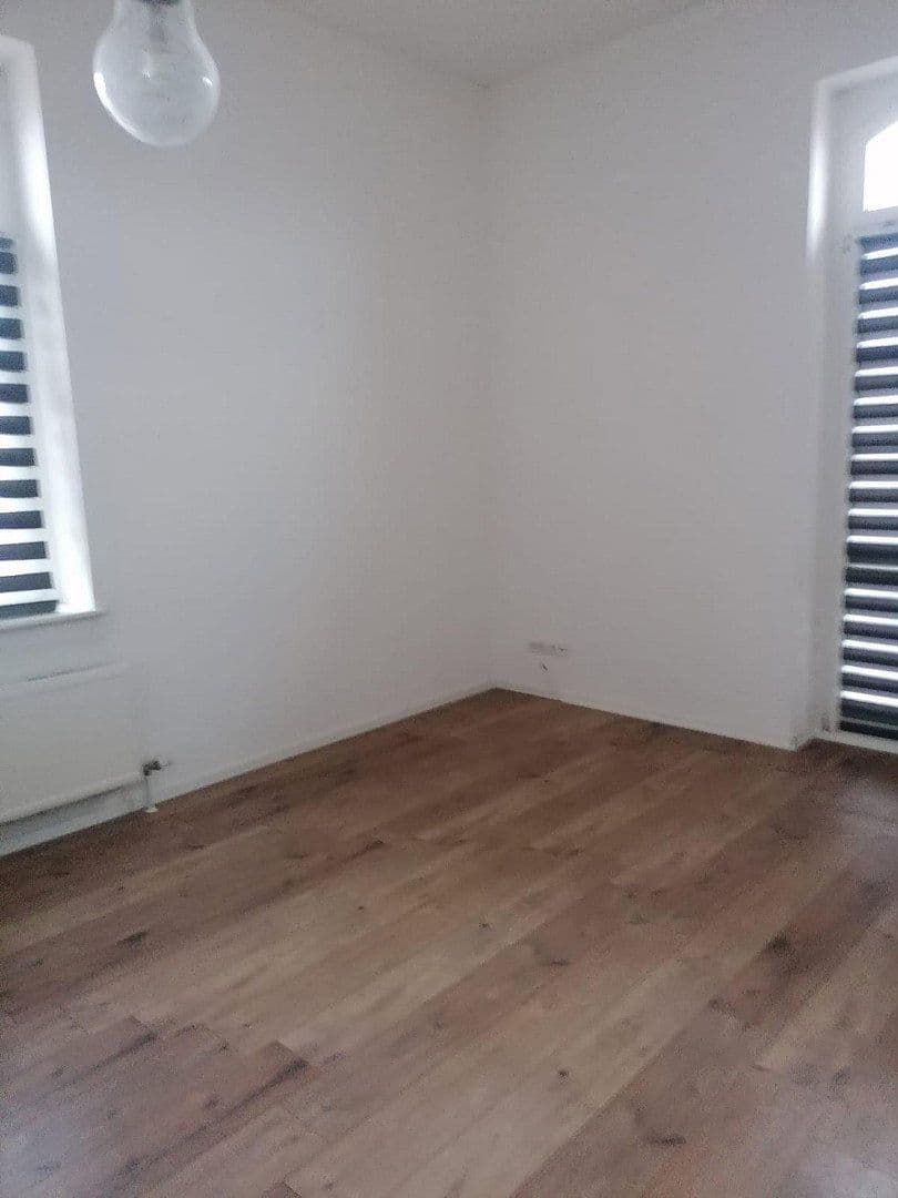 Pronájem bytu 2+1 47 m², Thamsbrücker Str. 49, Bad Langensalza, Durynsko Pronájem bytu 2+1 47 m², Thamsbrücker Str. 49, Bad Langensalza, Durynsko