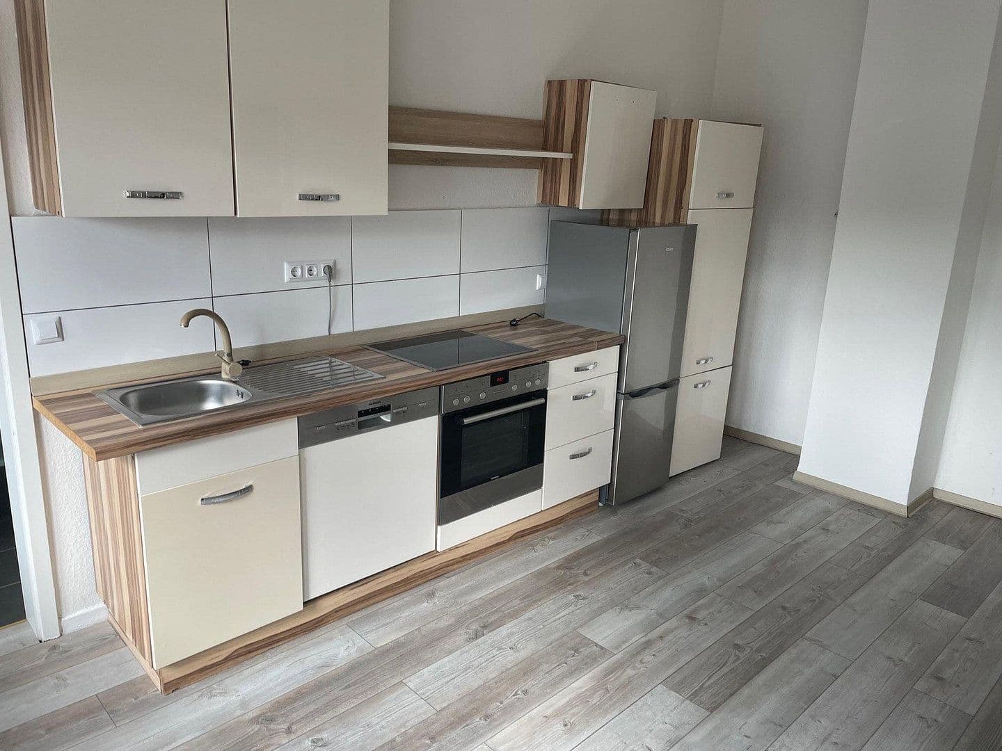 Pronájem bytu 1+kk 40 m², Bochum, Severní Porýní-Vestfálsko Pronájem bytu 1+kk 40 m², Bochum, Severní Porýní-Vestfálsko