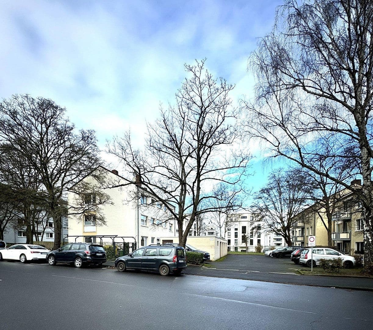 Pronájem bytu 3+1 82 m², Paracelsusstraße 7, Bonn, Severní Porýní-Vestfálsko Pronájem bytu 3+1 82 m², Paracelsusstraße 7, Bonn, Severní Porýní-Vestfálsko