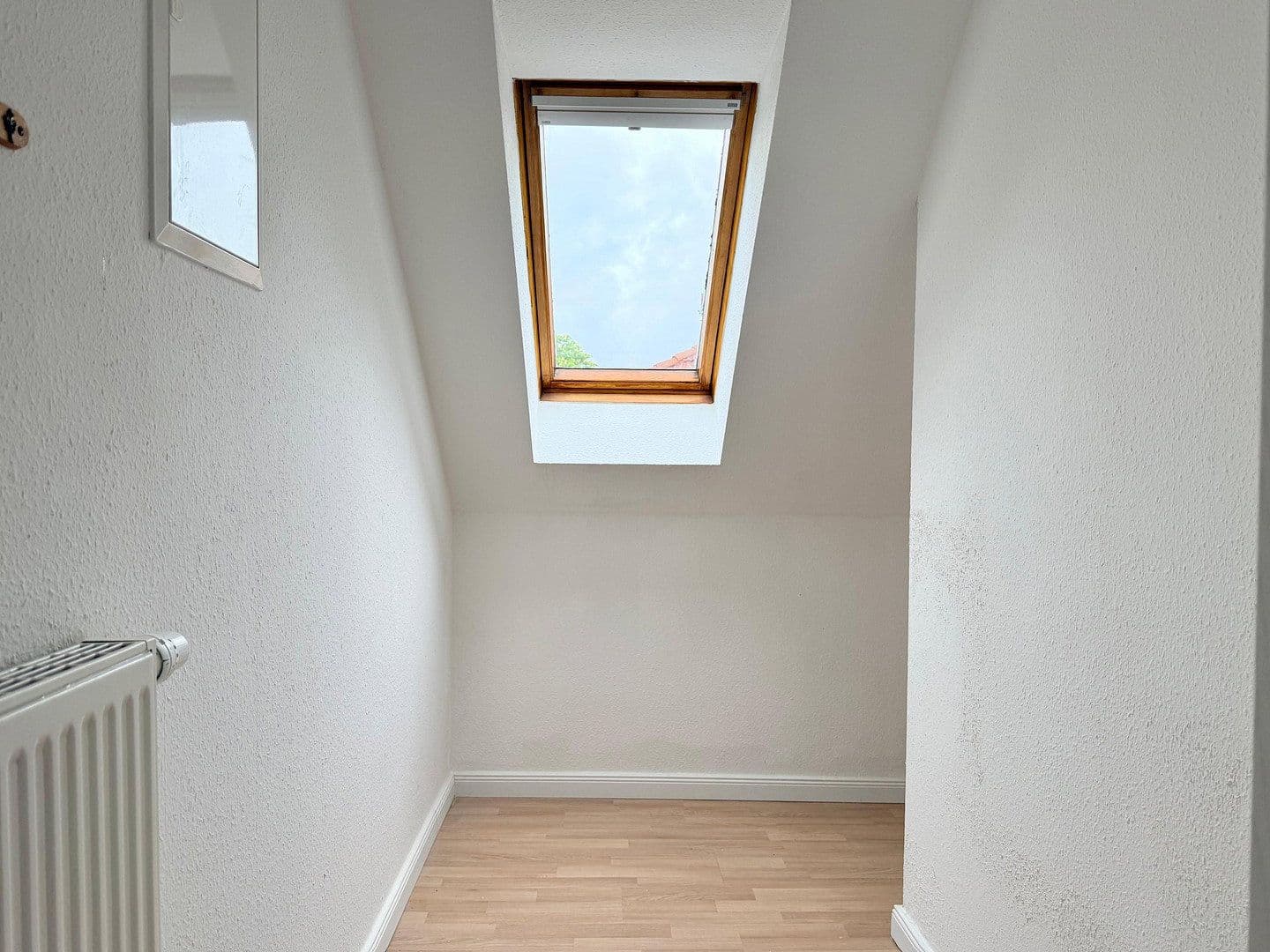 Pronájem bytu 4+1 91 m², Wernsdorfer Straße 7, Berlin Schmöckwitz, Berlín Pronájem bytu 4+1 91 m², Wernsdorfer Straße 7, Berlin Schmöckwitz, Berlín