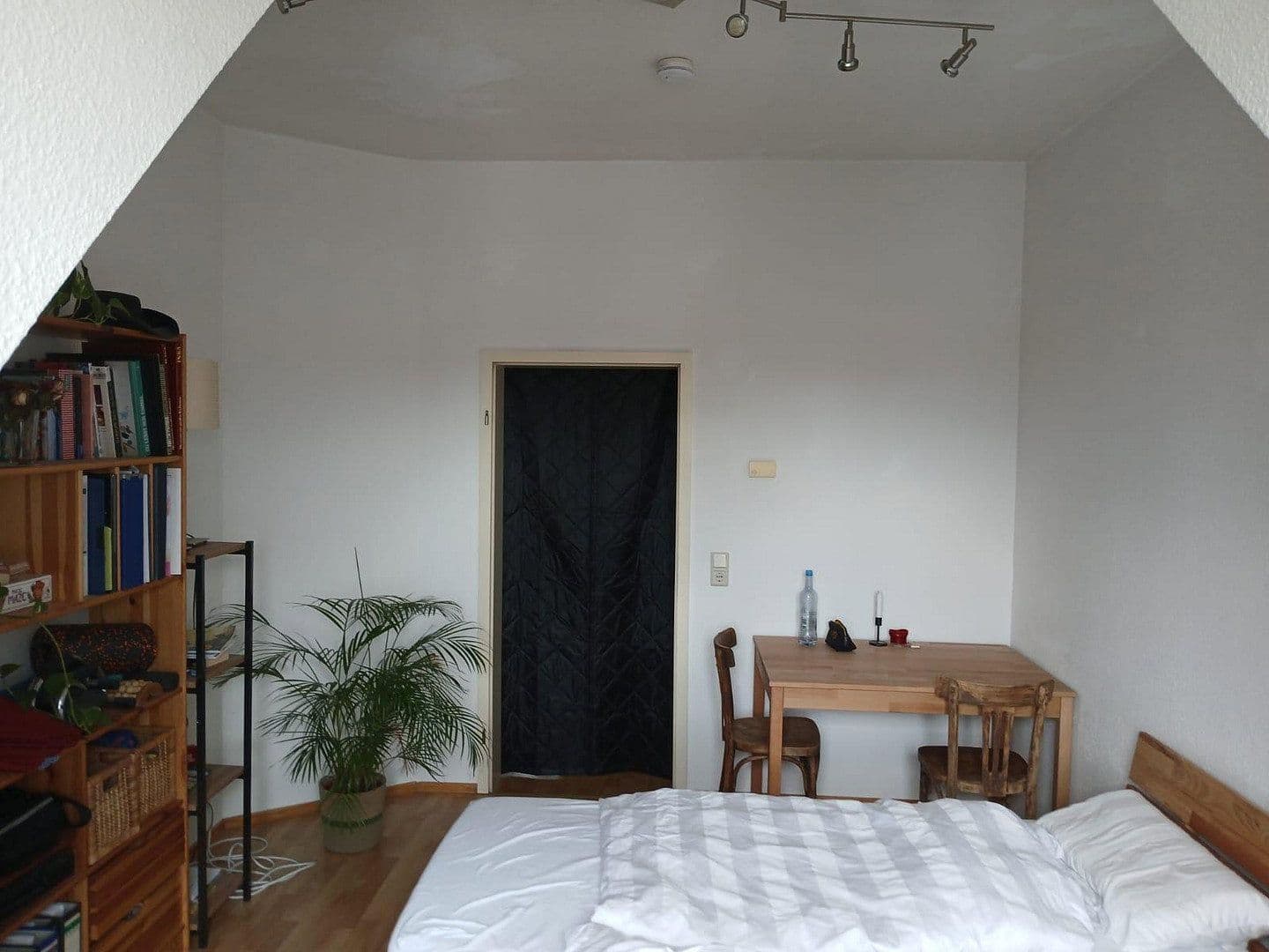 Pronájem bytu 1+kk 41 m², Frankfurt, Hessen Pronájem bytu 1+kk 41 m², Frankfurt, Hessen