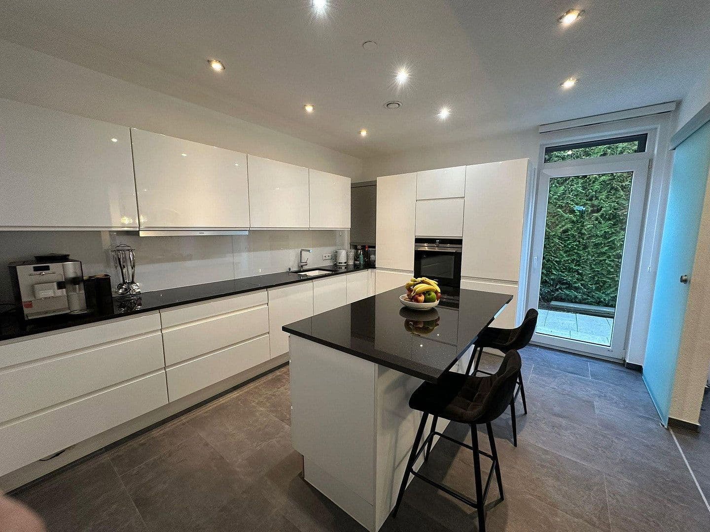 Prodej domu 154 m², pozemek 450 m², Nürtingen, Bádensko-Württembersko Prodej domu 154 m², pozemek 450 m², Nürtingen, Bádensko-Württembersko