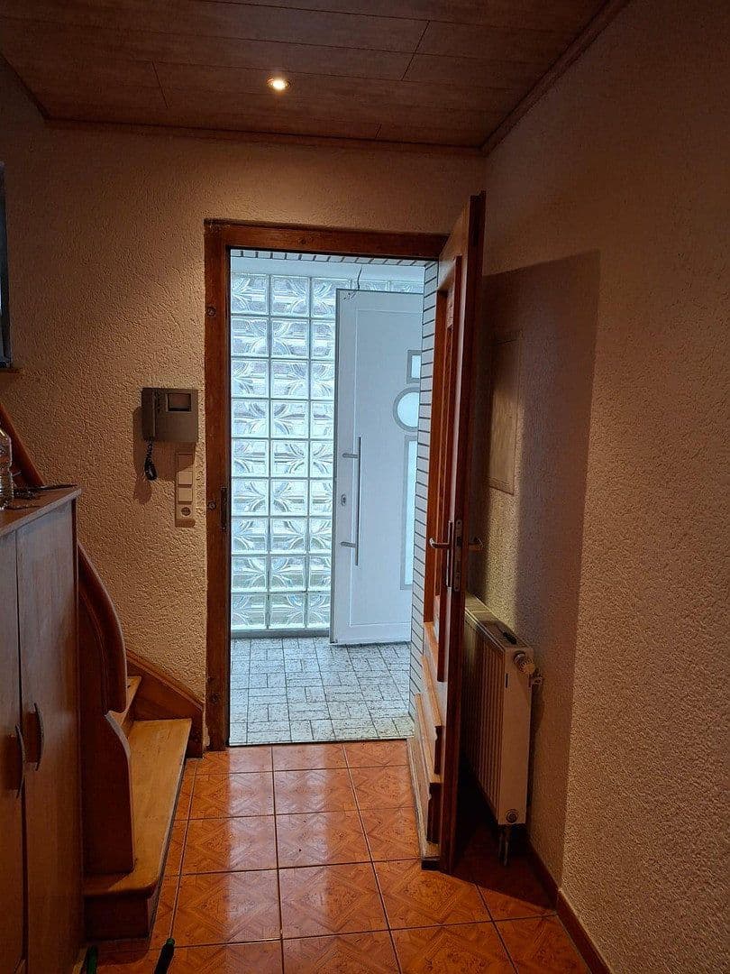 Prodej domu 115 m², pozemek 600 m², Celle, Dolní Sasko Prodej domu 115 m², pozemek 600 m², Celle, Dolní Sasko