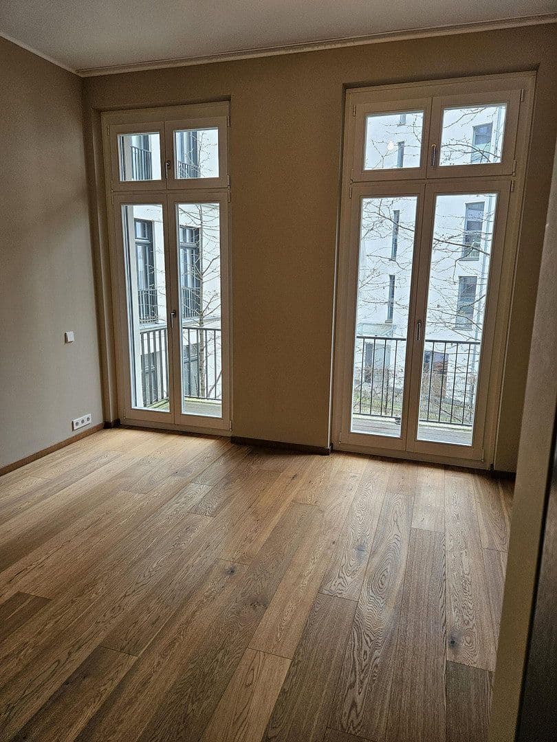 Prodej bytu 4+1 130 m², Neue Grünstraße 2, Berlin, Berlín Prodej bytu 4+1 130 m², Neue Grünstraße 2, Berlin, Berlín