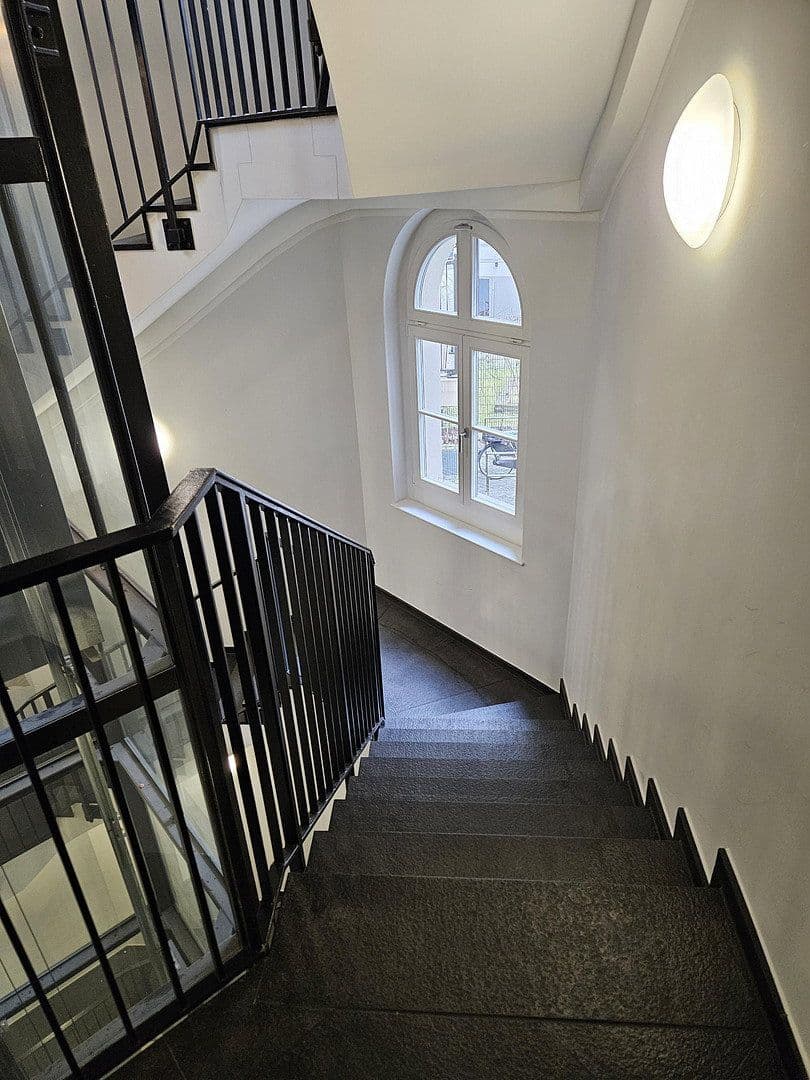 Prodej bytu 4+1 130 m², Neue Grünstraße 2, Berlin, Berlín Prodej bytu 4+1 130 m², Neue Grünstraße 2, Berlin, Berlín