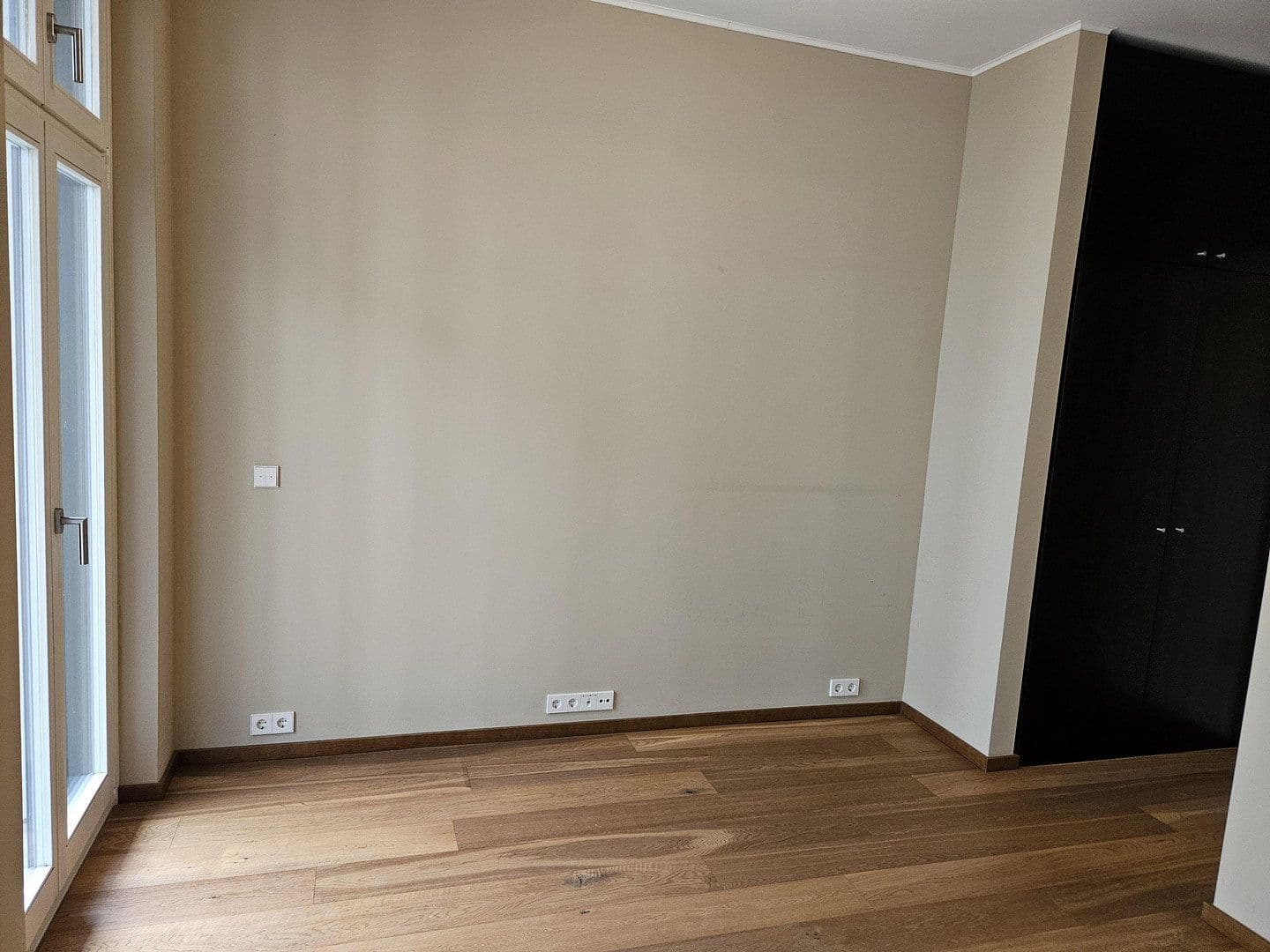 Prodej bytu 4+1 130 m², Neue Grünstraße 2, Berlin, Berlín Prodej bytu 4+1 130 m², Neue Grünstraße 2, Berlin, Berlín