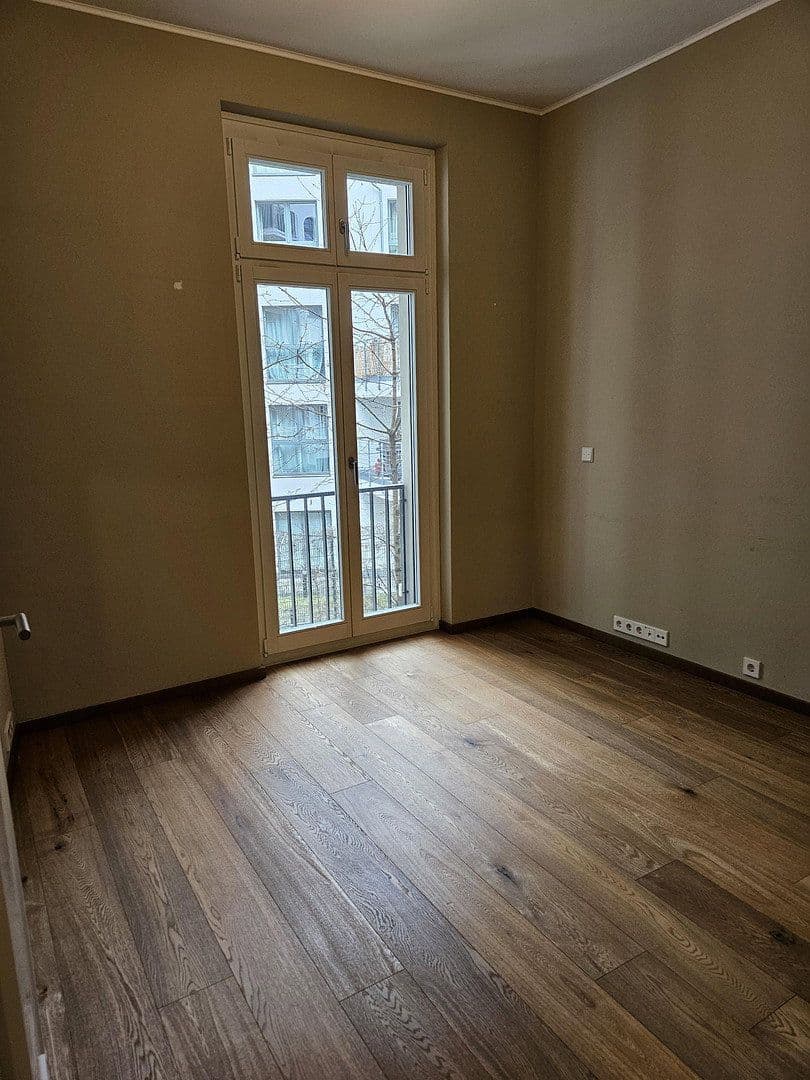 Prodej bytu 4+1 130 m², Neue Grünstraße 2, Berlin, Berlín Prodej bytu 4+1 130 m², Neue Grünstraße 2, Berlin, Berlín