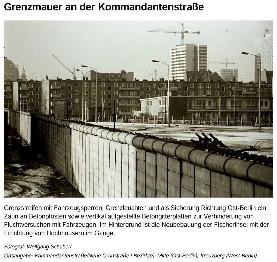 Prodej bytu 4+1 130 m², Neue Grünstraße 2, Berlin, Berlín Prodej bytu 4+1 130 m², Neue Grünstraße 2, Berlin, Berlín
