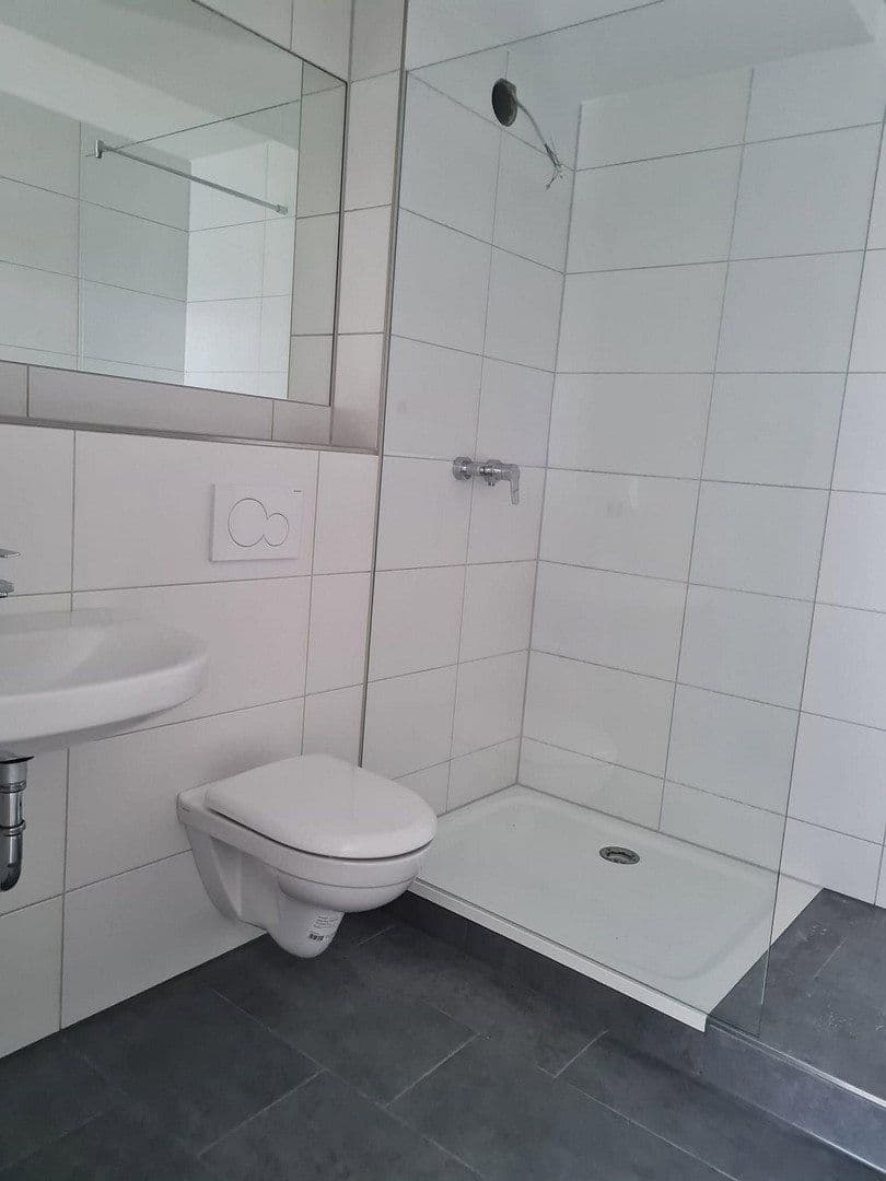 Pronájem bytu 1+kk 49 m², Moltkestraße 97, Reutlingen, Bádensko-Württembersko Pronájem bytu 1+kk 49 m², Moltkestraße 97, Reutlingen, Bádensko-Württembersko