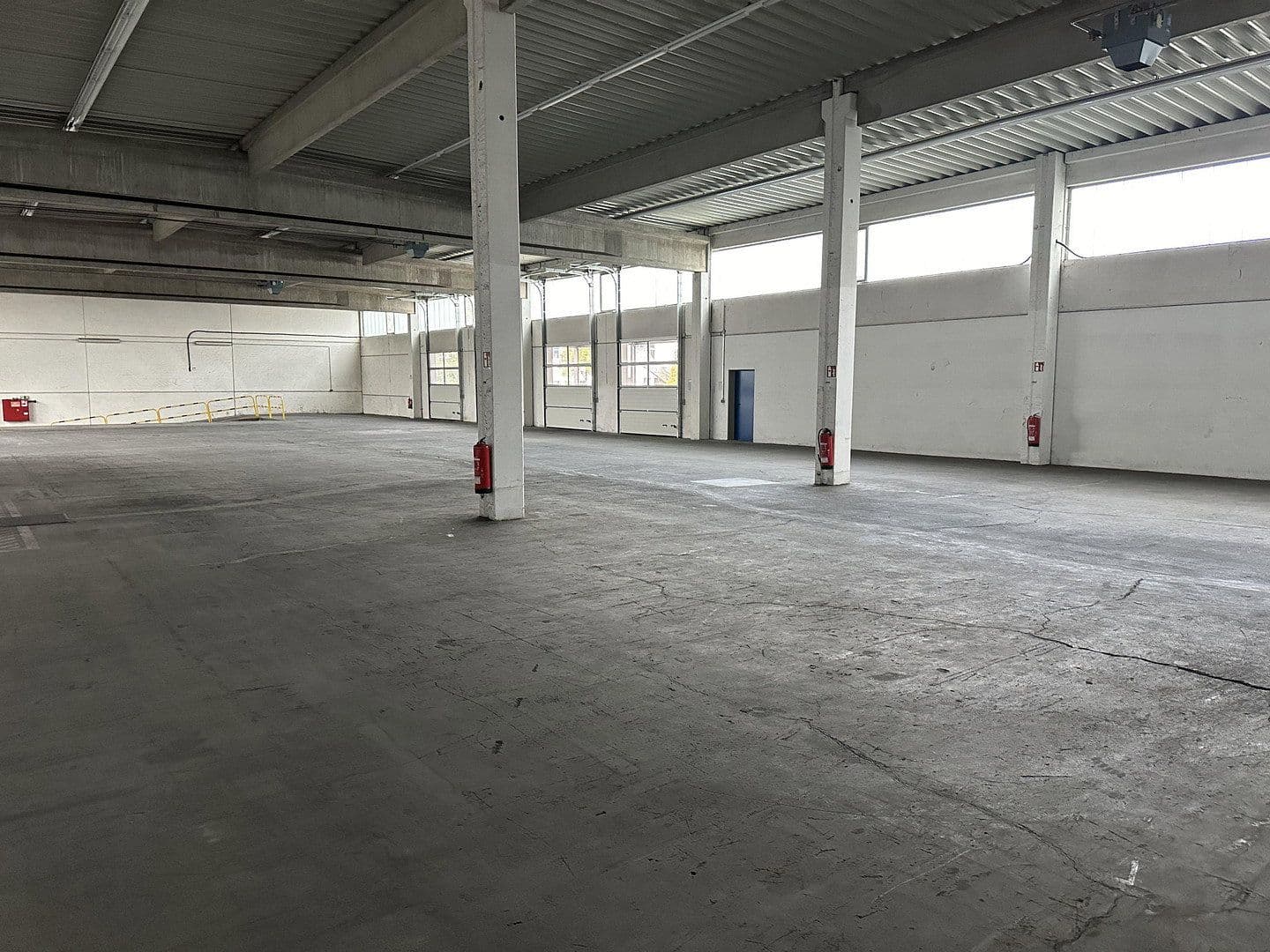 Pronájem nebytového prostoru 2.100 m², Bayreuth, Bavorsko Pronájem nebytového prostoru 2.100 m², Bayreuth, Bavorsko