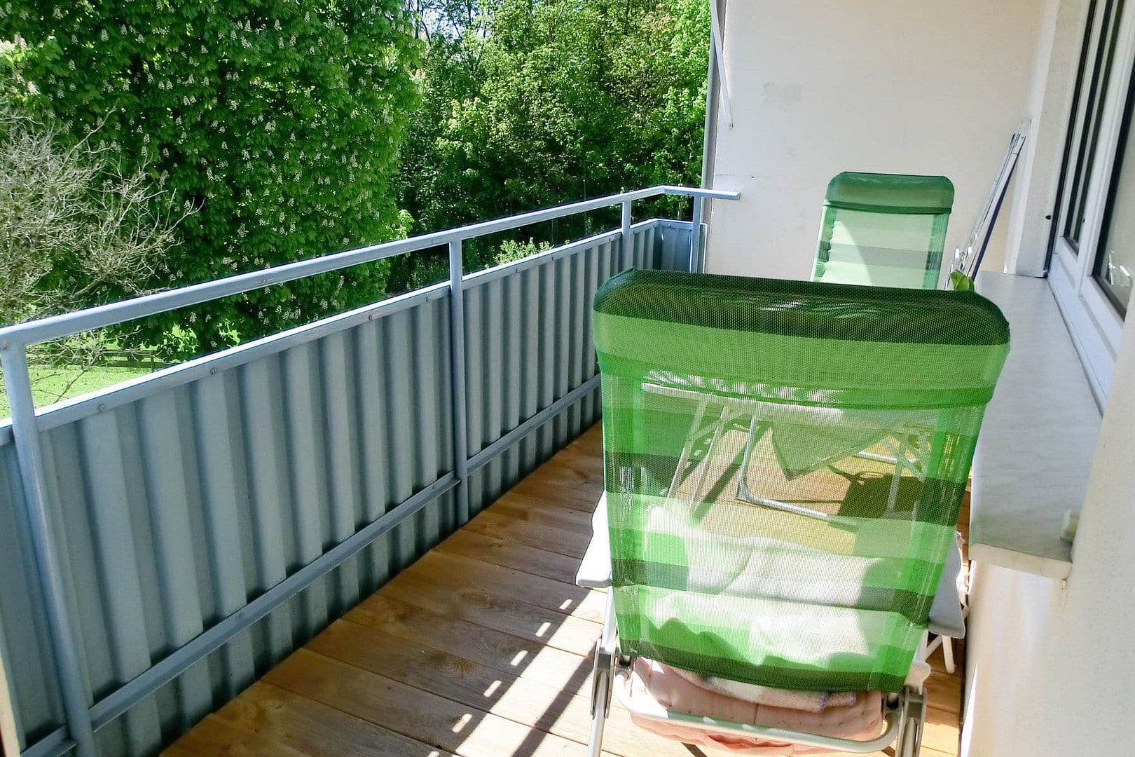 Pronájem bytu 3+1 80 m², Länderöschstr. 26, Friedrichshafen, Bádensko-Württembersko Pronájem bytu 3+1 80 m², Länderöschstr. 26, Friedrichshafen, Bádensko-Württembersko