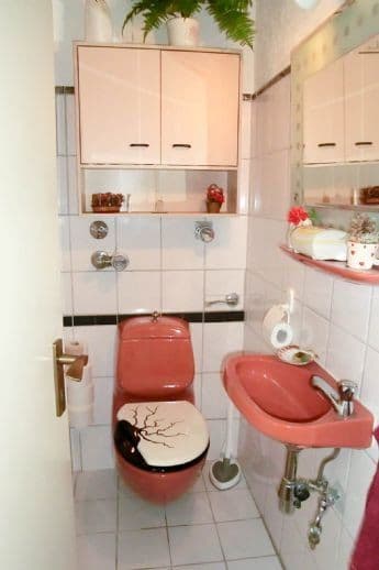 Pronájem bytu 3+1 80 m², Länderöschstr. 26, Friedrichshafen, Bádensko-Württembersko Pronájem bytu 3+1 80 m², Länderöschstr. 26, Friedrichshafen, Bádensko-Württembersko
