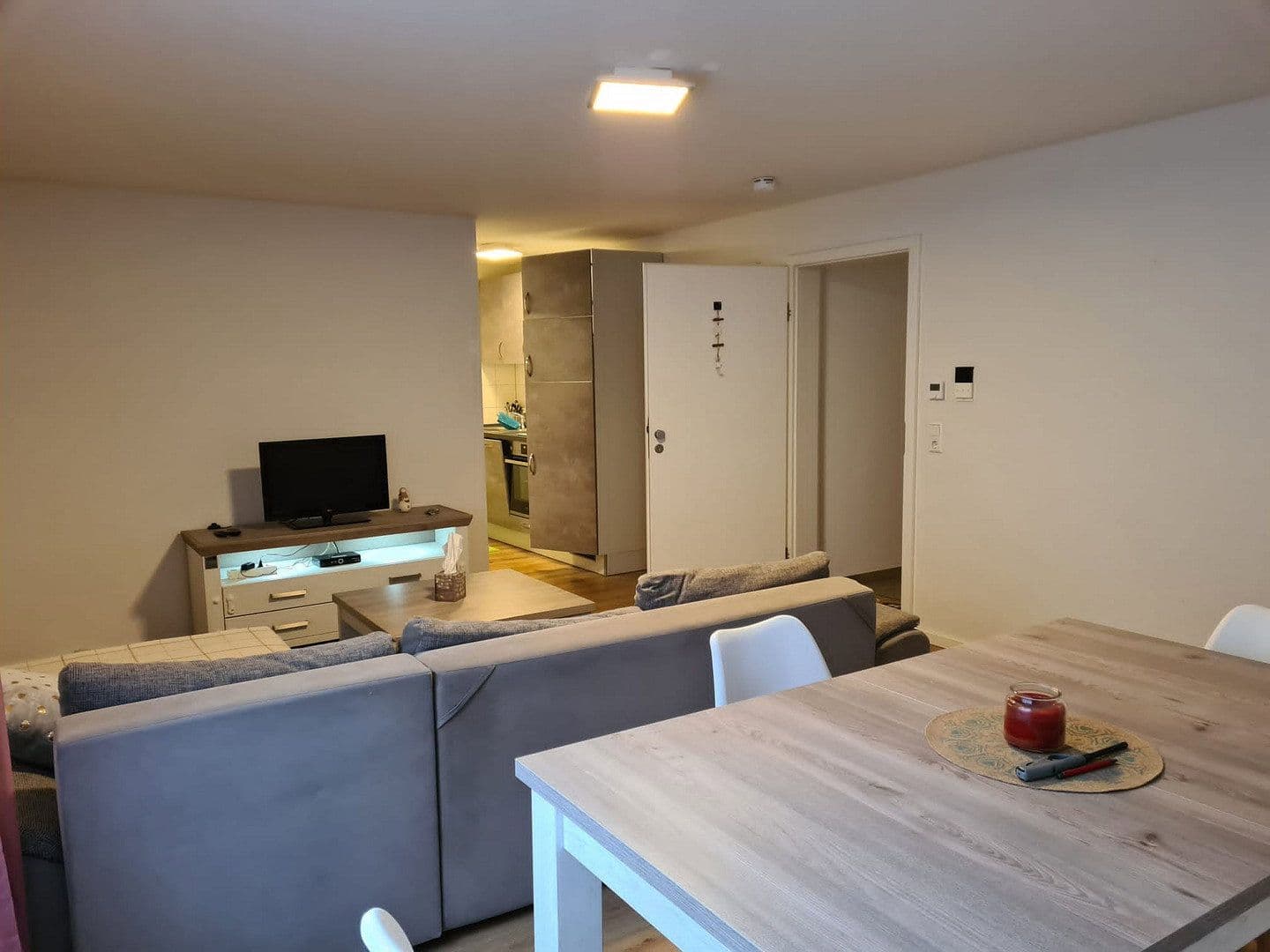 Pronájem bytu 2+1 55 m², Holzgerlingen, Bádensko-Württembersko Pronájem bytu 2+1 55 m², Holzgerlingen, Bádensko-Württembersko