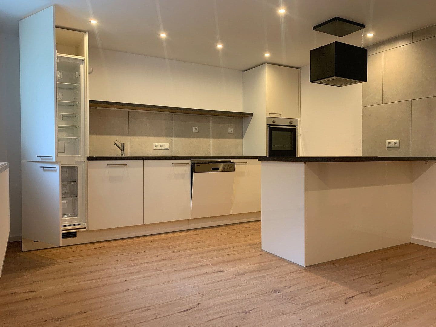Pronájem bytu 2+kk 86 m², Obertaufkirchen, Bavorsko Pronájem bytu 2+kk 86 m², Obertaufkirchen, Bavorsko