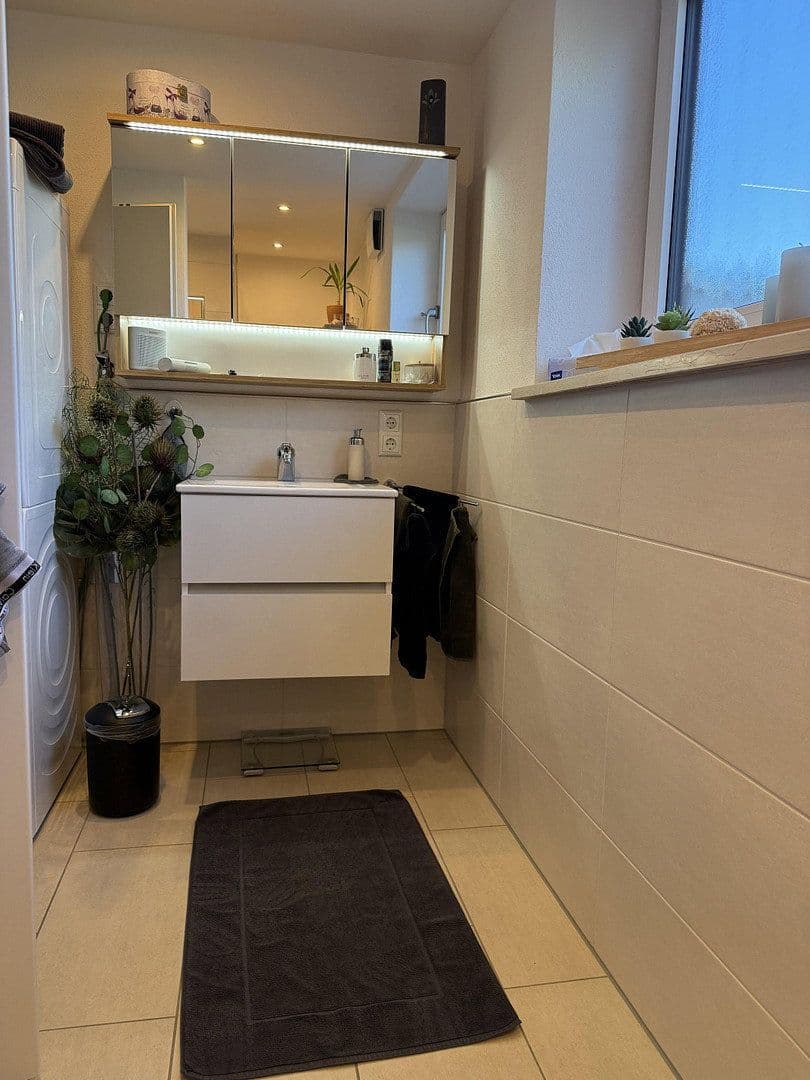 Pronájem bytu 2+kk 86 m², Obertaufkirchen, Bavorsko Pronájem bytu 2+kk 86 m², Obertaufkirchen, Bavorsko