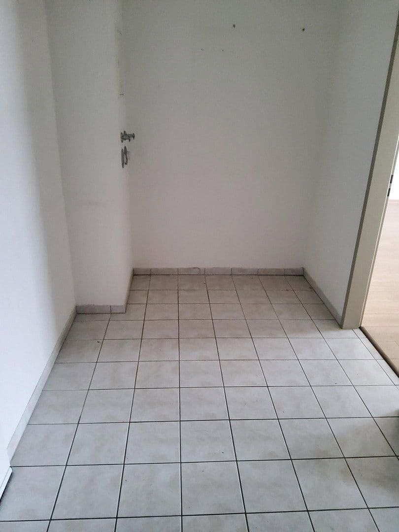 Pronájem bytu 2+1 52 m², Birkenallee 4, Dessau-Roßlau, Sasko-Anhaltsko Pronájem bytu 2+1 52 m², Birkenallee 4, Dessau-Roßlau, Sasko-Anhaltsko