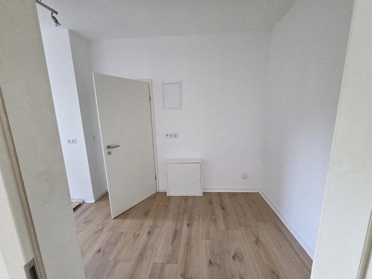 Pronájem bytu 2+1 43 m², Hülser Str. 169, Krefeld, Severní Porýní-Vestfálsko Pronájem bytu 2+1 43 m², Hülser Str. 169, Krefeld, Severní Porýní-Vestfálsko